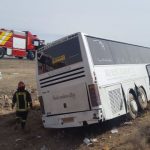 واژگونی اتوبوس مشهد _ کرمانشاه در گردنه آهوان سمنان